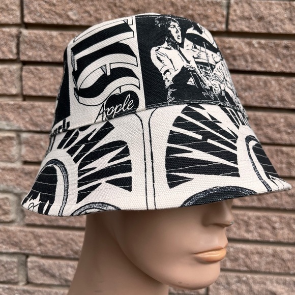 New Stella McCartney Beatles Reversible Logo Bucket Hat New music made in Italy - Picture 2 of 16